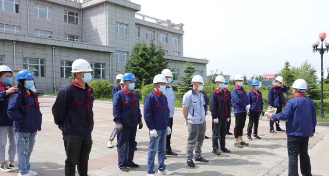 海倫市利民萬(wàn)佳鍋爐開展政企聯(lián)動(dòng)安全生產(chǎn)應(yīng)急演練活動(dòng)